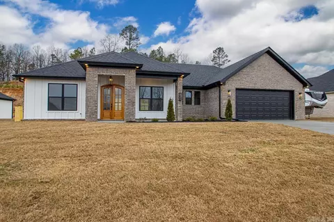 8945 Wingate Dr, Benton, AR 72019 photo 1