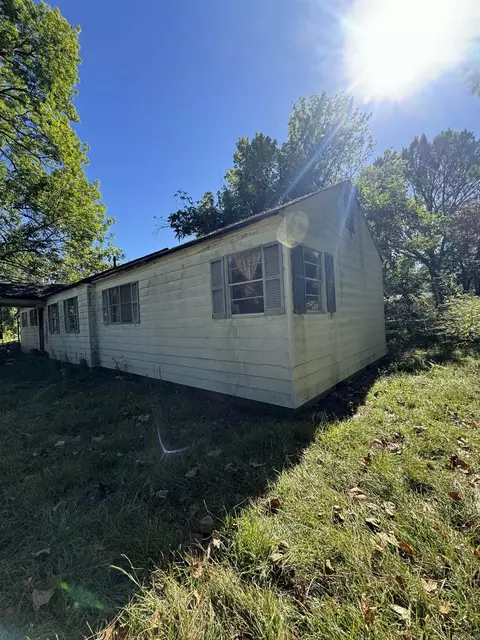 109 S Olive, Altheimer, AR 72004 photo 2