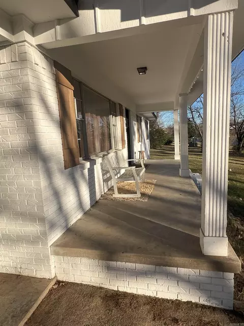 Exterior - 401 Hwy 64 E, Conway, AR 72032 photo 5 of 9