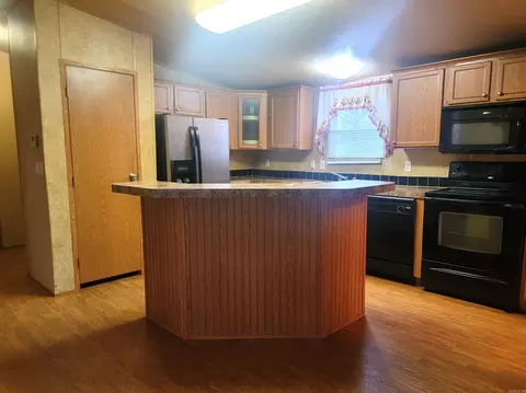 6530 Forrest Oak, Pine Bluff, AR 71603 photo 3