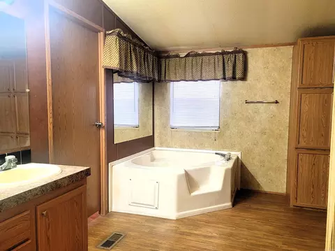 6530 Forrest Oak, Pine Bluff, AR 71603 photo 12