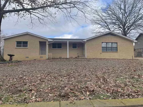 3810 Vinson Rd, Little Rock, AR 72206