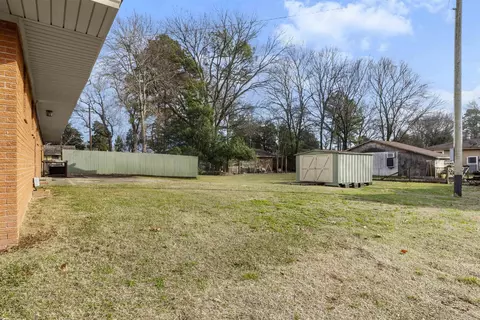 Exterior - 412 Elm St, Augusta, AR 72006 photo 6 of 6