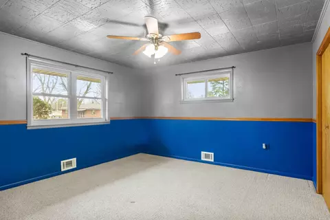 Bedroom - 412 Elm St, Augusta, AR 72006 photo 6 of 11