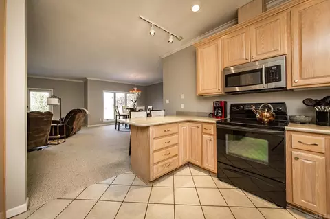 Kitchen - 1145 Davidson Cir, Edgemont, AR 72044 photo 6 of 6