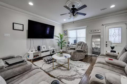 Living - 36 Timber Ln, Austin, AR 72007 photo 1 of 1