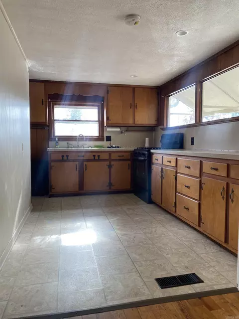 82 Bald Eagle Dr, Williford, AR 72482 photo 16