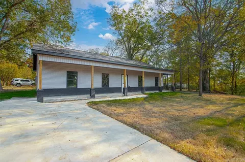 910 Thelma, Benton, AR 72015 photo 2