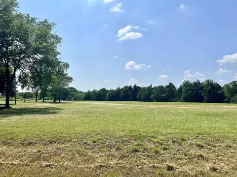 702 Walmsley, Bald Knob, AR 72010 photo 2