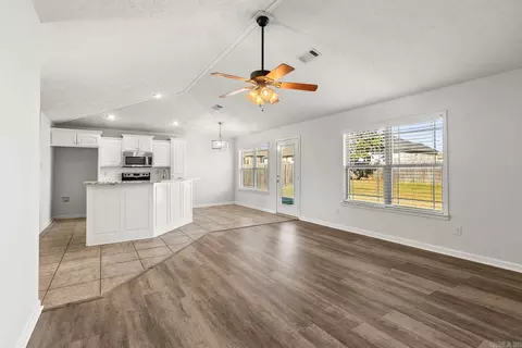 Living - 42 Bryson Dr, Ward, AR 72176 photo 1 of 5