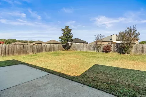 Exterior - 42 Bryson Dr, Ward, AR 72176 photo 4 of 8