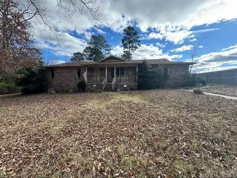 1711 Harmon Dr, Benton, AR 72015 photo 1