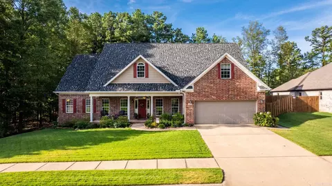 115 Sienna Lake Ln, Little Rock, AR 72210