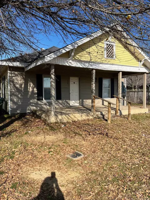1420 Robins, Conway, AR 72034 photo 3
