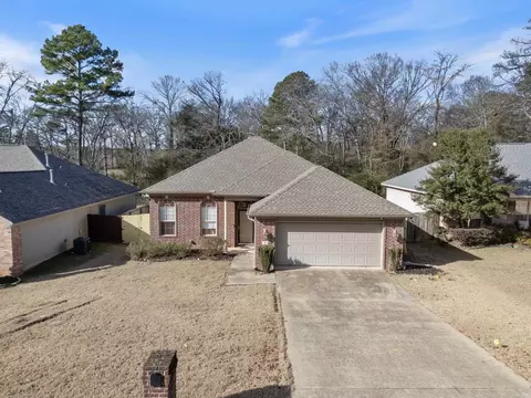 14 Cobblestone Creek Ct, Little Rock, AR 72210