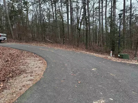 10 Balduque Ln, Hot Springs Village, AR 71909