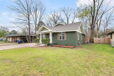 1823 Independence Ave, Conway, AR 72034 photo 2