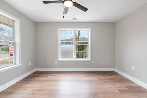 1823 Independence Ave, Conway, AR 72034 photo 4