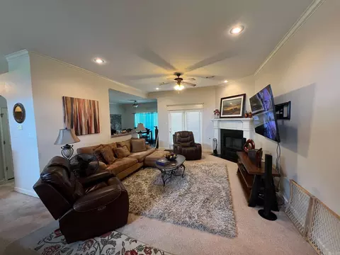 Living - 8 White Cloud, Greenbrier, AR 72058 photo 1 of 1