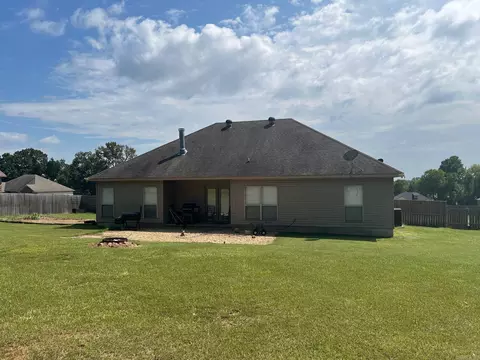 Exterior - 8 White Cloud, Greenbrier, AR 72058 photo 2 of 2