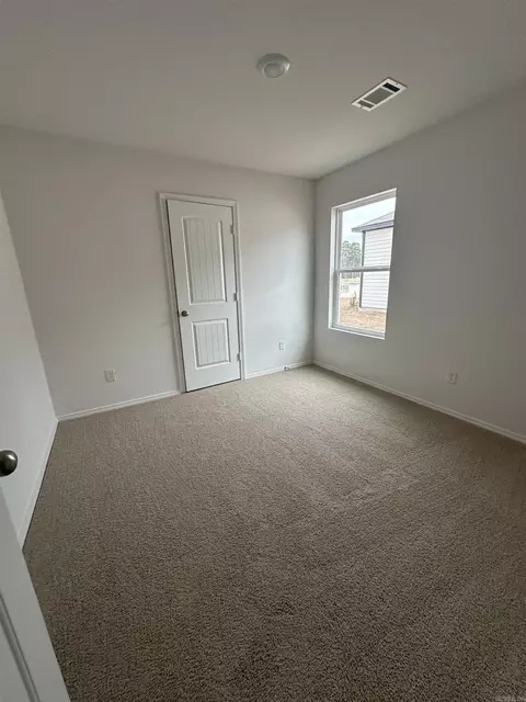Bedroom - 6064 Croft Ave, Benton, AR 72019 photo 3 of 3