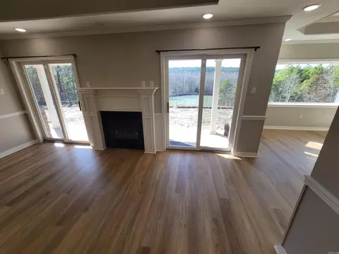 Living - 511 Round Mtn, Conway, AR 72034 photo 6 of 6