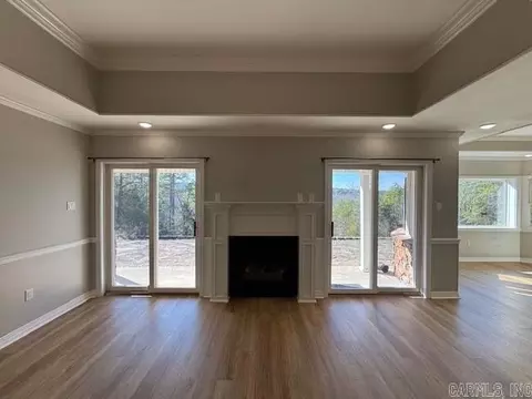 Living - 511 Round Mtn, Conway, AR 72034 photo 2 of 6