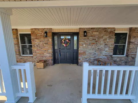 Exterior - 511 Round Mtn, Conway, AR 72034 photo 5 of 9