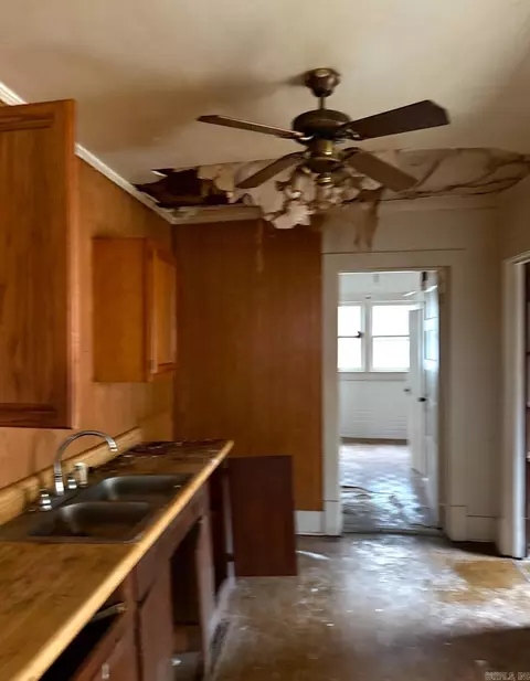 305 N Hickory, Beebe, AR 72012 photo 5