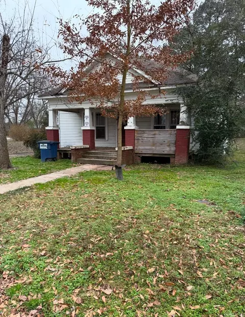 305 N Hickory, Beebe, AR 72012 photo 2