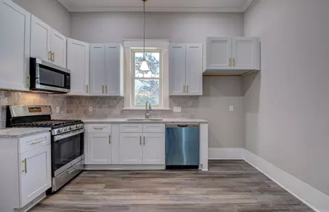 Kitchen - 320 E Cedar St, Warren, AR 71671 photo 1 of 2