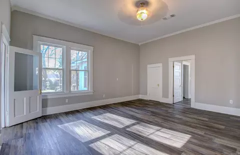 Living - 320 E Cedar St, Warren, AR 71671 photo 1 of 8