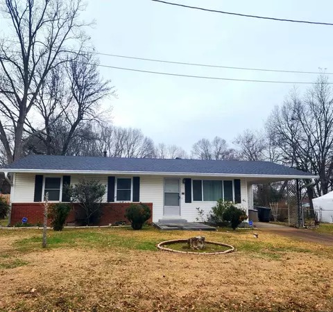 104 Williams Ave, Searcy, AR 72143