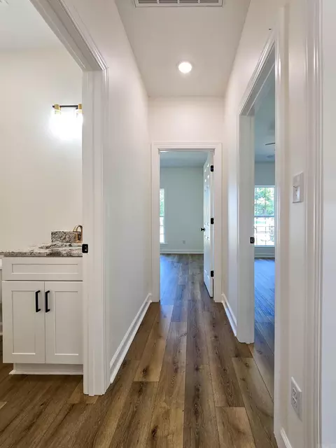 Entry Way - 207 Cypress St, Marked Tree, AR 72365 photo 6 of 7