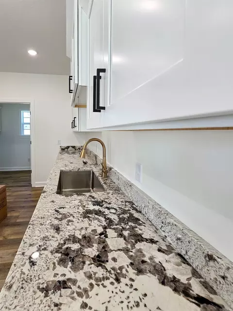 Kitchen - 207 Cypress St, Marked Tree, AR 72365 photo 3 of 6