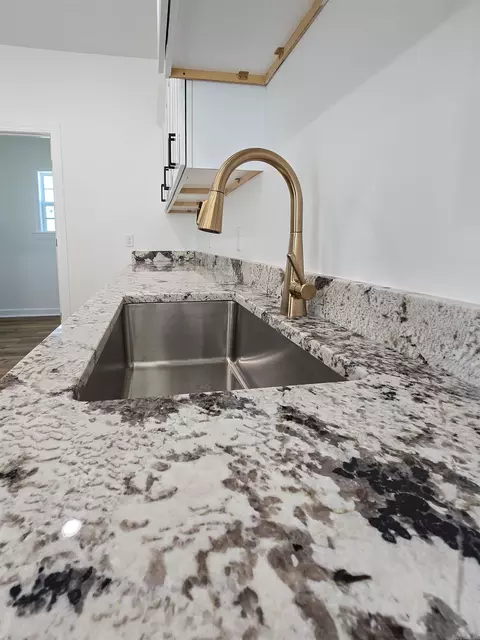 Kitchen - 207 Cypress St, Marked Tree, AR 72365 photo 4 of 6