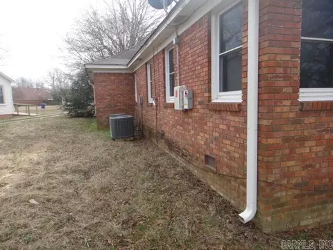 Exterior - 418 Dial Cir, Brinkley, AR 72021 photo 4 of 8