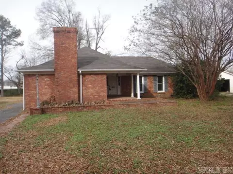 Exterior - 418 Dial Cir, Brinkley, AR 72021 photo 1 of 8