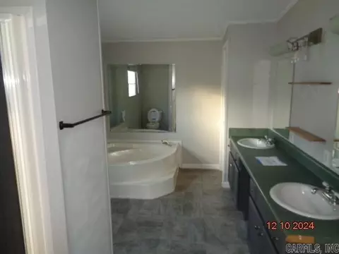 637 Alex Loop, Redfield, AR 72132 photo 6