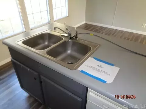 637 Alex Loop, Redfield, AR 72132 photo 9