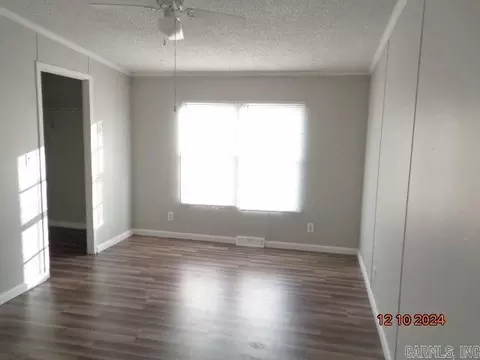 637 Alex Loop, Redfield, AR 72132 photo 11