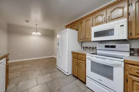 Kitchen - 416 N Beech St, Beebe, AR 72012 photo 4 of 5