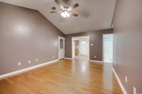 Living - 416 N Beech St, Beebe, AR 72012 photo 1 of 3