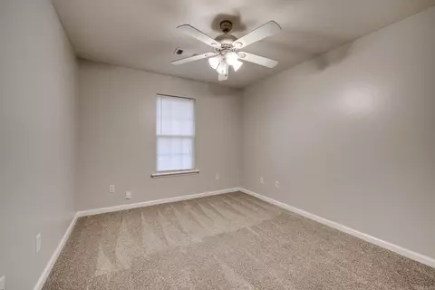 Bedroom - 416 N Beech St, Beebe, AR 72012 photo 5 of 8
