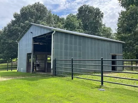 Other - 8041 Us 62, Glencoe, AR 72539 photo 9 of 14