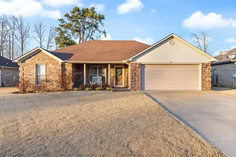 59 Eaglebrook Dr, Conway, AR 72032 photo 2
