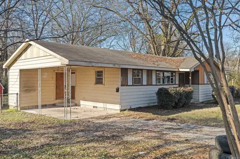 901 Spangle St, Benton, AR 72015 photo 3