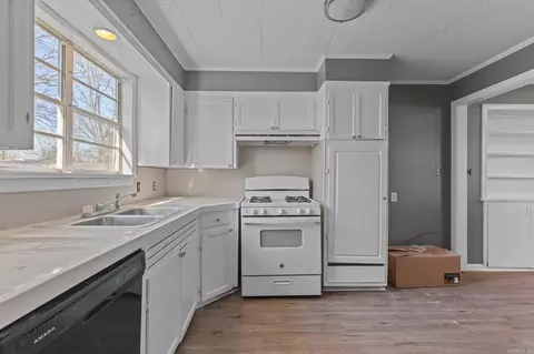 901 Spangle St, Benton, AR 72015 photo 4