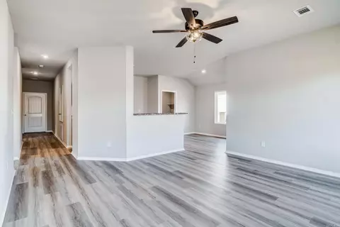 Entry Way - 6056 Croft Ave, Benton, AR 72019 photo 3 of 5