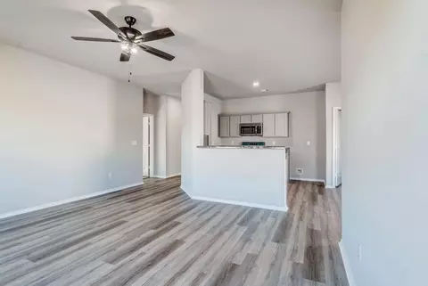 Living - 6056 Croft Ave, Benton, AR 72019 photo 1 of 1
